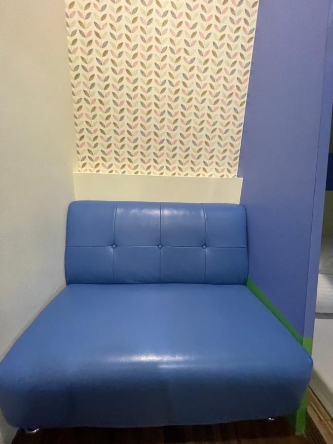 Apartament 逢甲柏斯青年旅棧 Taizhong Zewnętrze zdjęcie