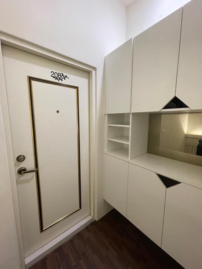 Apartament 逢甲柏斯青年旅棧 Taizhong Zewnętrze zdjęcie
