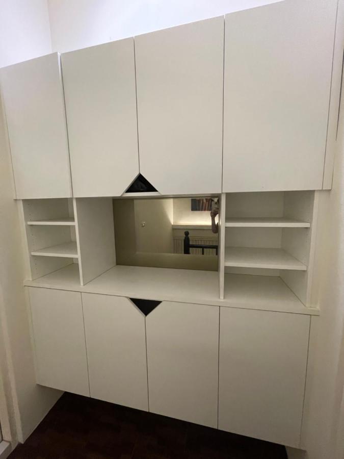 Apartament 逢甲柏斯青年旅棧 Taizhong Zewnętrze zdjęcie
