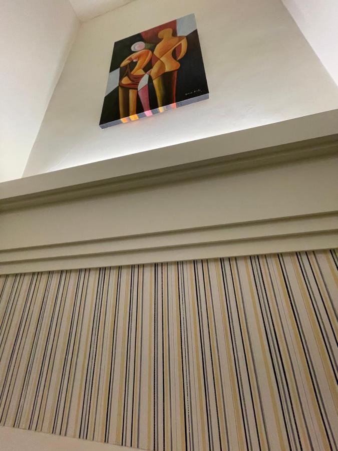Apartament 逢甲柏斯青年旅棧 Taizhong Zewnętrze zdjęcie
